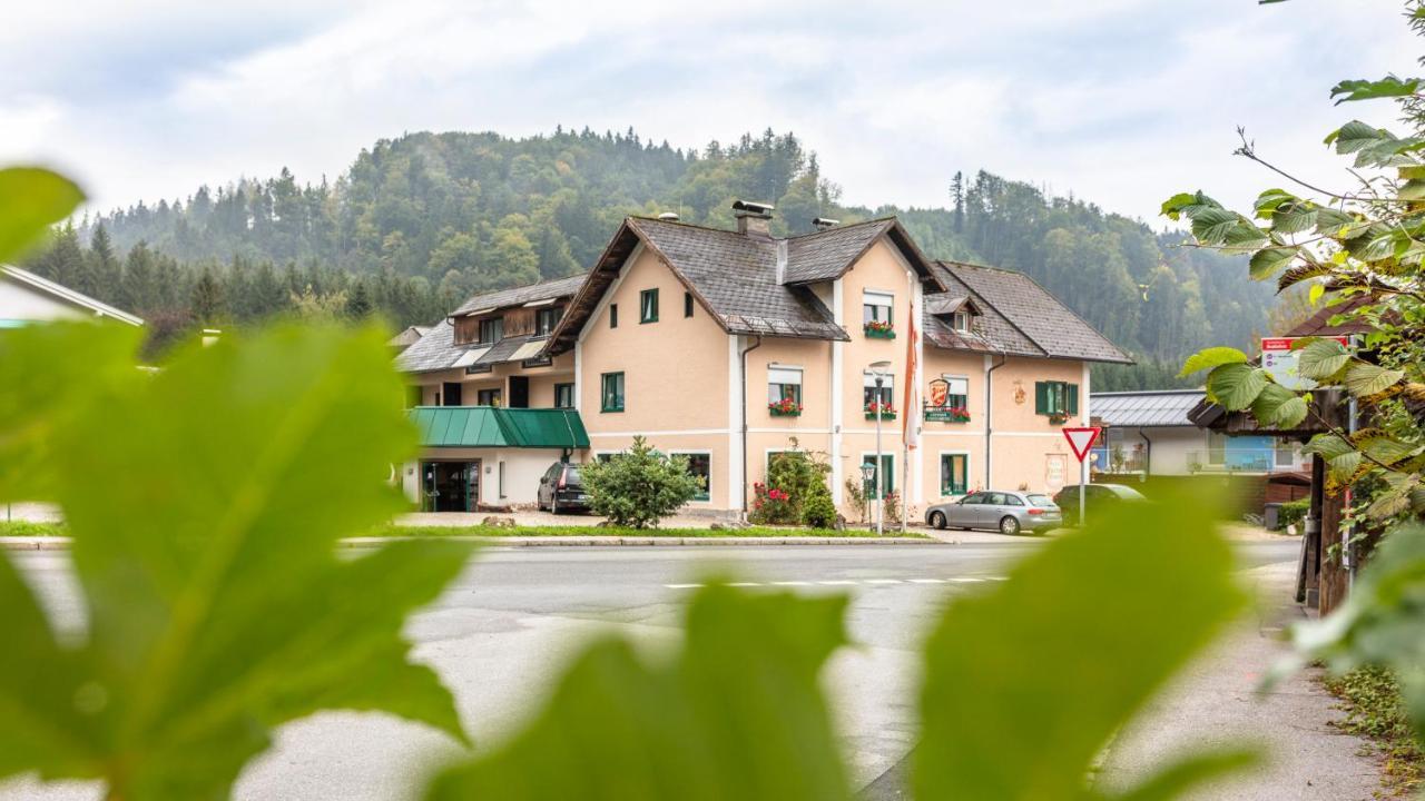 Landgasthof Fuerstenbrunn Grodig Exterior photo