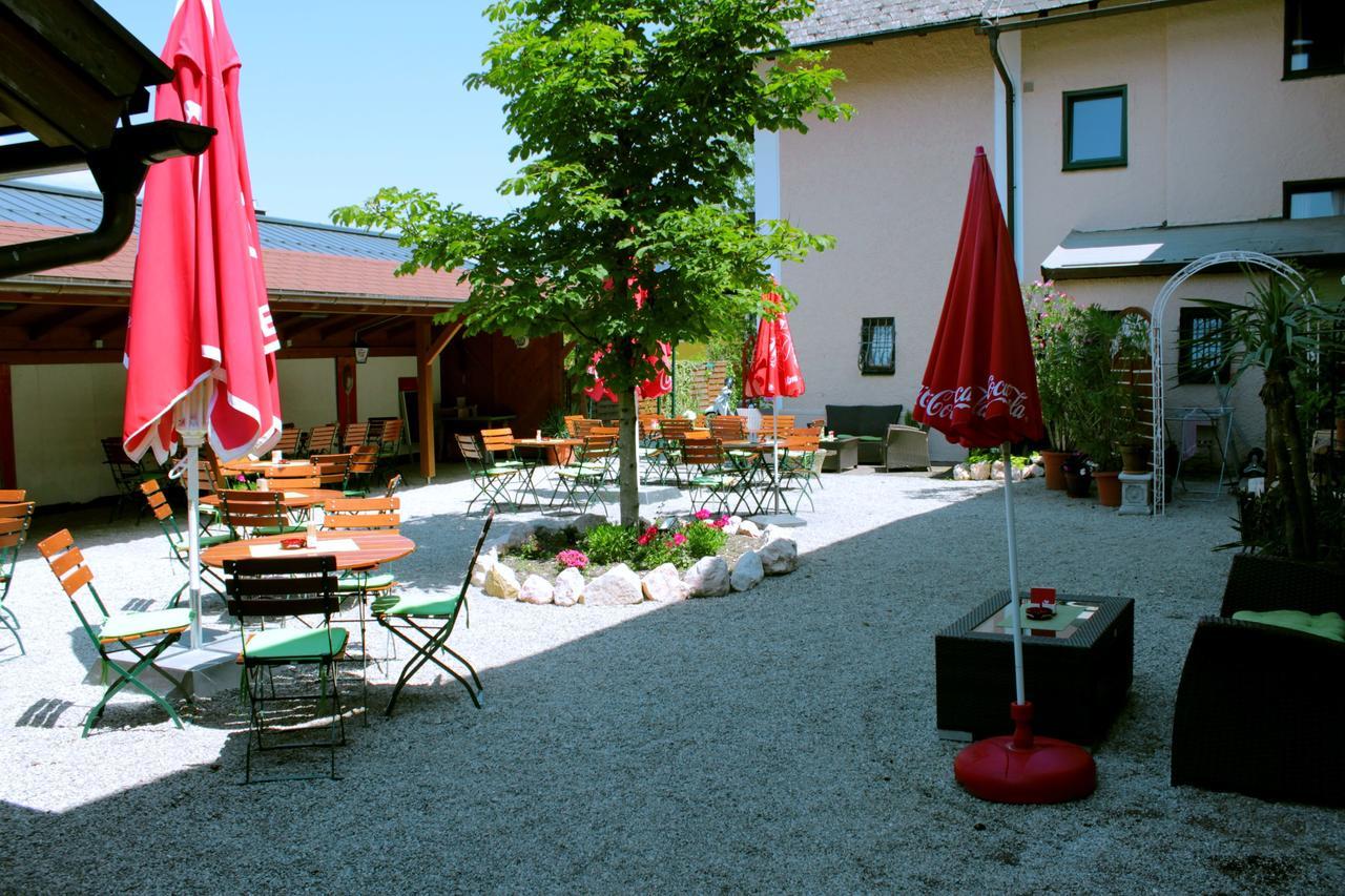 Landgasthof Fuerstenbrunn Grodig Exterior photo